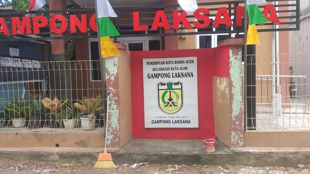 Kantor Keuchik Pemerintahan Gampong Laksana